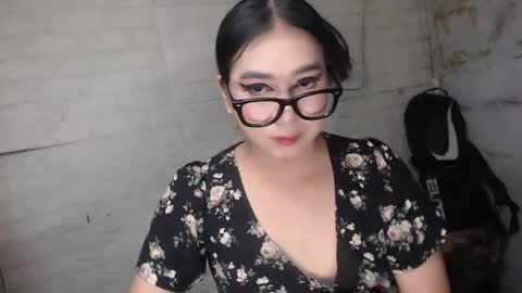 Snapshot of camela_star chatting on 09.17.25 camela_star online show from 09.17.25