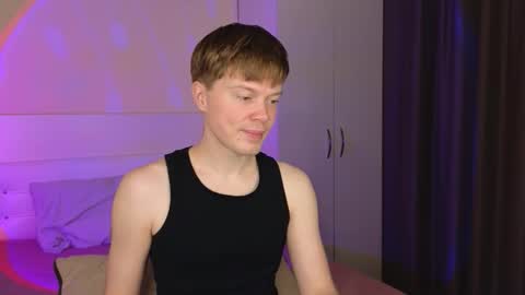 Cameron online show from 11.22.25