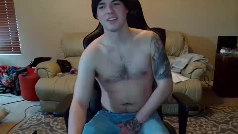 Snapshot of camerondt chatting on 02.04.25 camerondt online show from 02.04.25