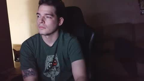 Snapshot of camerondt chatting on 12.03.25 camerondt online show from 12.03.25