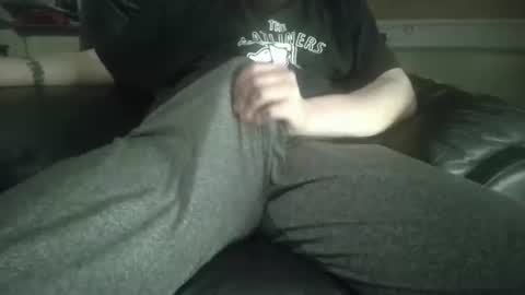 Snapshot of cameronrays chatting on 04.12.26 CameronRays online show from 04.12.26