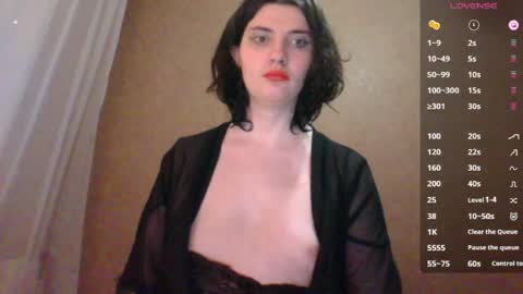 Snapshot of camgirl_xx chatting on 04.24.26 Marta online show from 04.24.26