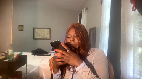 Snapshot of camgirlleanna chatting on 09.10.25 camgirlleanna online show from 09.10.25