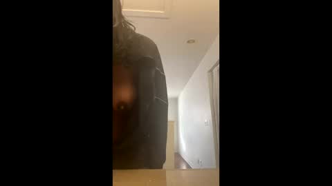 Snapshot of camgirlleanna chatting on 10.21.25 camgirlleanna online show from 10.21.25