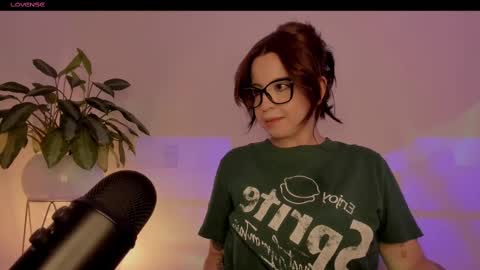 Snapshot of camidoll_10 chatting on 03.07.25 camila online show from 03.07.25