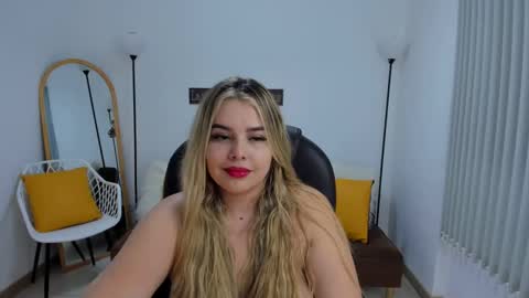 Camila online show from 03.05.25