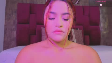camila__bouzas online show from 03.03.26