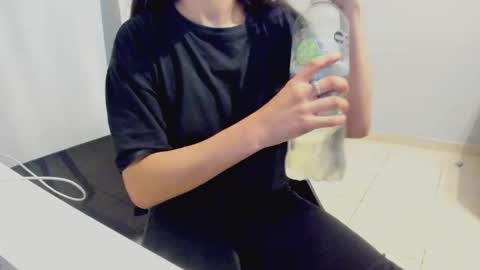 Cami online show from 12.04.25