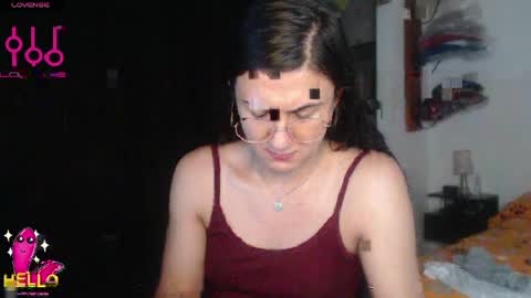 Snapshot of camila_bigcock_ts chatting on 05.12.26 camila online show from 05.12.26