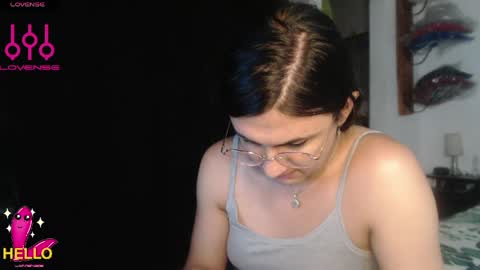 Snapshot of camila_bigcock_ts chatting on 05.29.26 camila online show from 05.29.26