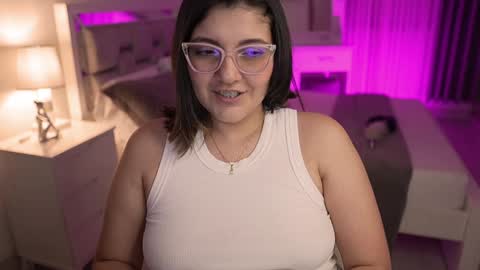 Camila buitrago online show from 12.20.24