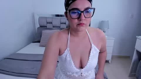 Camila buitrago online show from 05.23.26