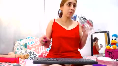 Snapshot of camila_cami chatting on 07.08.26 Camila online show from 07.08.26