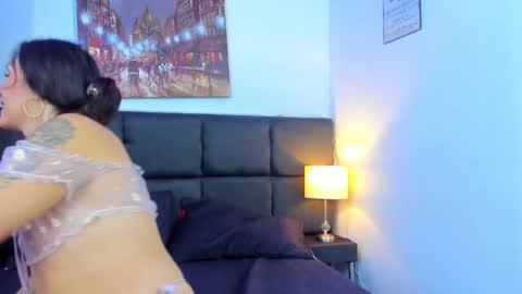  s online show from 01.17.25