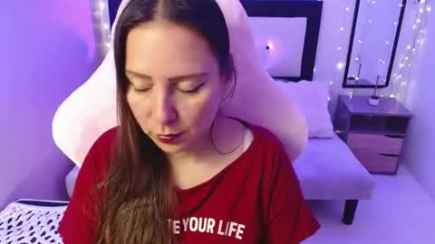 Snapshot of camila_delarosa chatting on 07.16.26 camila online show from 07.16.26