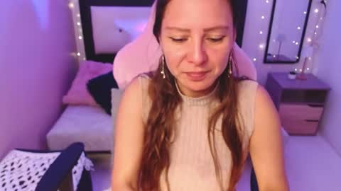 Snapshot of camila_delarosa chatting on 07.27.26 camila online show from 07.27.26