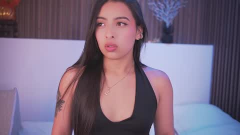 Camila online show from 04.20.26