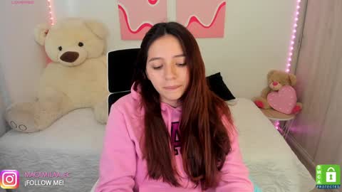 Snapshot of camila_ec2 chatting on 12.20.24 C A M I online show from 12.20.24