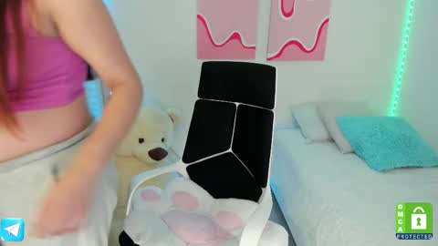 Snapshot of camila_ec2 chatting on 03.03.25 C A M I online show from 03.03.25