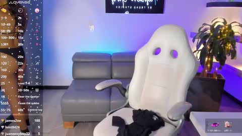 C A M I L A online show from 02.12.25