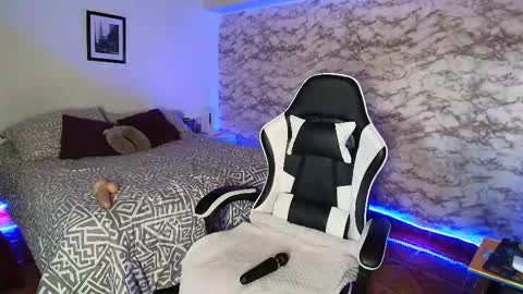 Camila Roose online show from 02.28.26