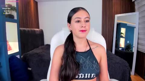camila_martinez9 online show from 03.05.25