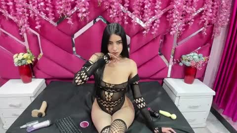 camila_reyess_ online show from 01.28.25