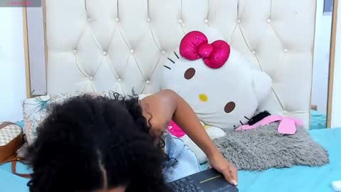 Snapshot of camila_sex_latina chatting on 01.20.25 camila_sex_latina online show from 01.20.25