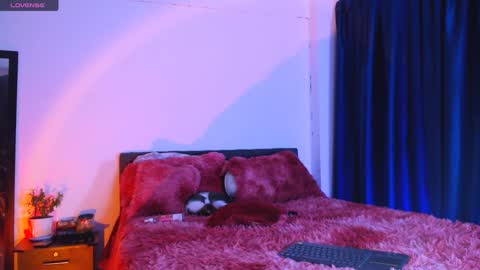 Snapshot of camila_torrez chatting on 01.23.25 MIA online show from 01.23.25