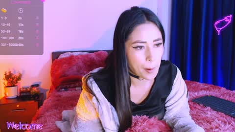 Snapshot of camila_torrez chatting on 01.23.25 MIA online show from 01.23.25