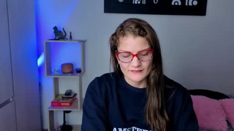 Camila ventura online show from 11.10.25