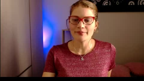Snapshot of camila_ventura chatting on 04.06.26 Camila ventura online show from 04.06.26