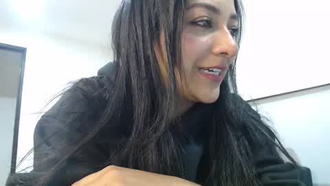 Camila online show from 12.19.25