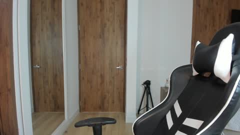 Camila online show from 01.18.26