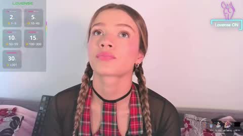 Camila Monroee  online show from 12.19.25