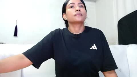 Snapshot of camilapaez1 chatting on 04.26.26 cami online show from 04.26.26