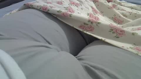 flash 50 tokens BIG CLIT  tits pussy. masturbation big clit 150 tokens fingers inside pussy 1000 tk  pump big clit 300 tk online show from 03.10.25