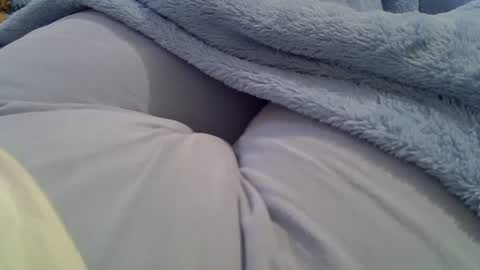 flash 50 tokens BIG CLIT  tits pussy. masturbation big clit 150 tokens fingers inside pussy 1000 tk  pump big clit 300 tk online show from 09.10.25