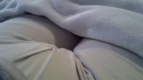 flash 50 tokens BIG CLIT  tits pussy. masturbation big clit 150 tokens fingers inside pussy 1000 tk  pump big clit 300 tk online show from 11.24.25