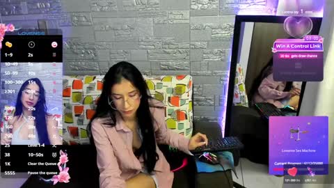 CamilaVill online show from 12.04.24