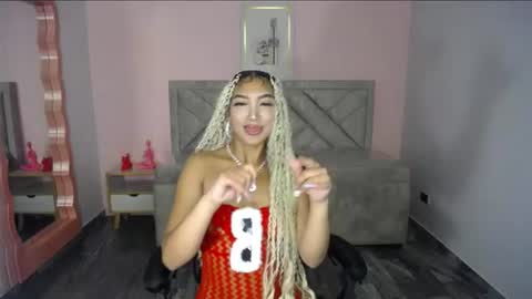 Snapshot of camilavixen_ch chatting on 07.11.26 camila online show from 07.11.26