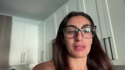 Snapshot of camiliakxoxo chatting on 02.18.25 camiliakxoxo online show from 02.18.25