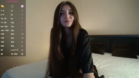 Snapshot of camiliakxoxoxo chatting on 07.16.26 Your beloved Eva online show from 07.16.26