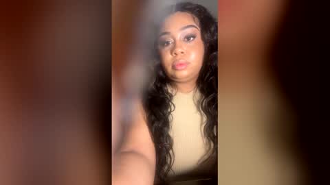 Snapshot of camiliaskye chatting on 12.14.25 camiliaskye online show from 12.14.25