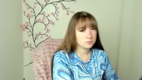 Snapshot of camilla_body chatting on 05.10.26 Camilla online show from 05.10.26