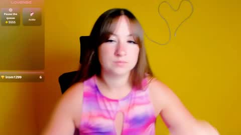 Camilla online show from 08.04.26