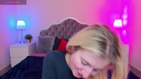 camilladreamer online show from 11.29.25