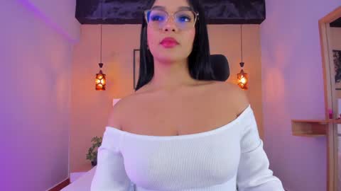 Camille Lynn online show from 01.27.25