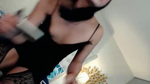 camillejoson online show from 04.19.26