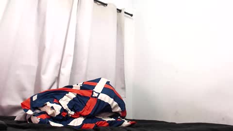 Snapshot of camillo_beischel_ chatting on 10.01.25 camillo_beischel_ online show from 10.01.25